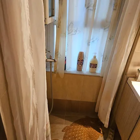Small Sweet Romantic Apartment