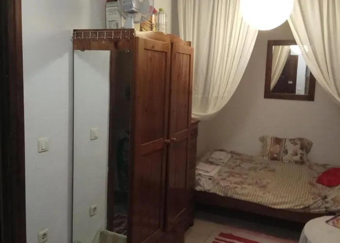 Small Sweet Romantic דירה *