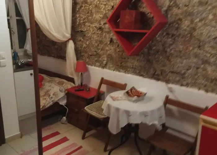 דירה Small Sweet Romantic *