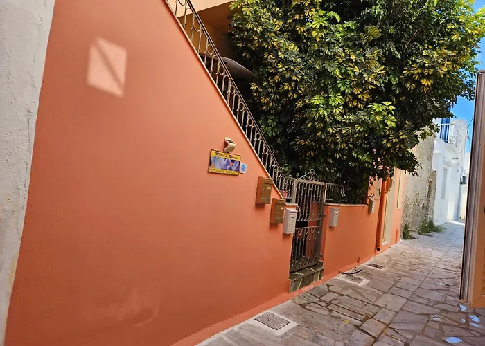 דירה Small Sweet Romantic ארמופוליס